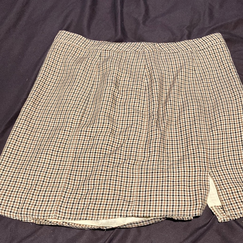 Plaid Kenzi Skirt (Medium) New with no tags